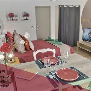  Appartement Studio Tout Confort, Terrasse, Calme #7