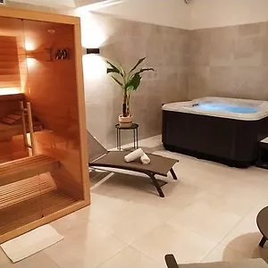 inter-hotel-les-nations.hotels-rhonealpes.com/